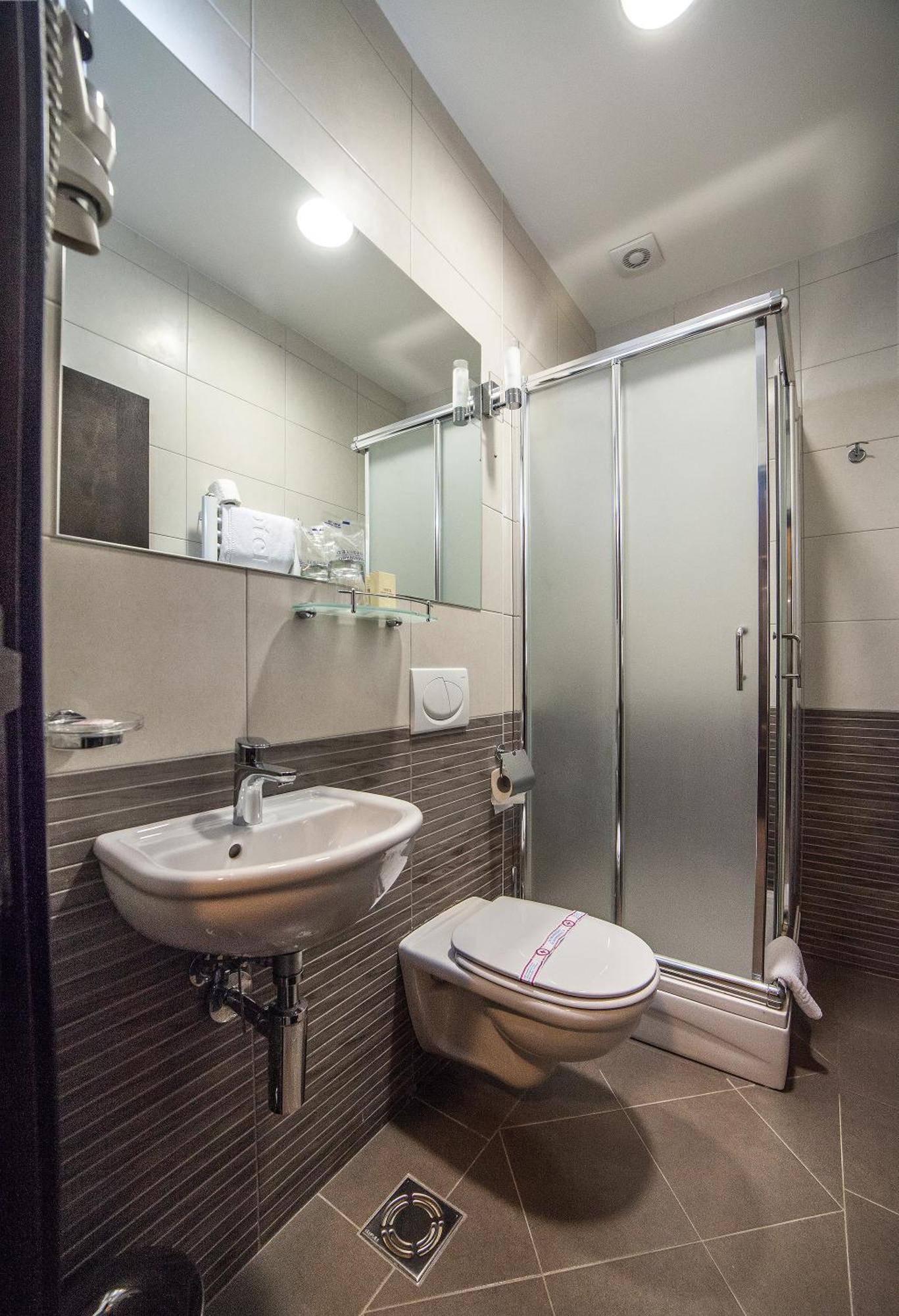 Hotel Terminus Подгориця Номер фото